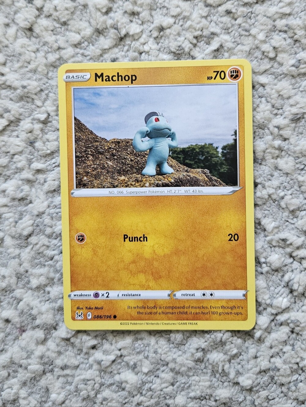POKEMON TCG Card Machop Lost Origins Yuka Morii 086/196
